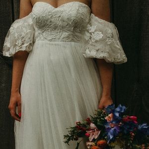 Wedding dress